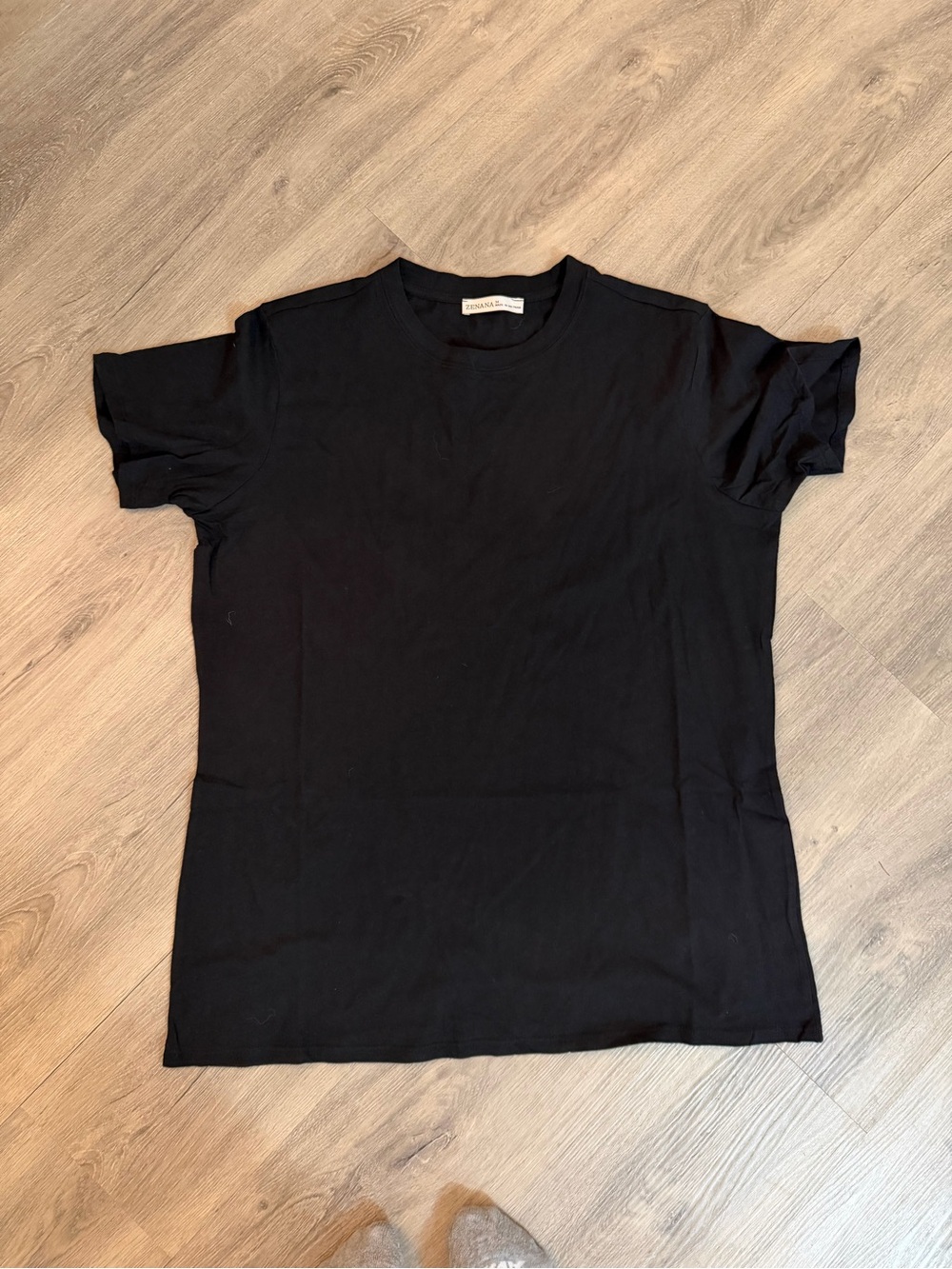 Zenana Outfitters Black Short Sleeve Crewneck Tee NWOT